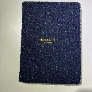 Chanel Beauté Navynote book